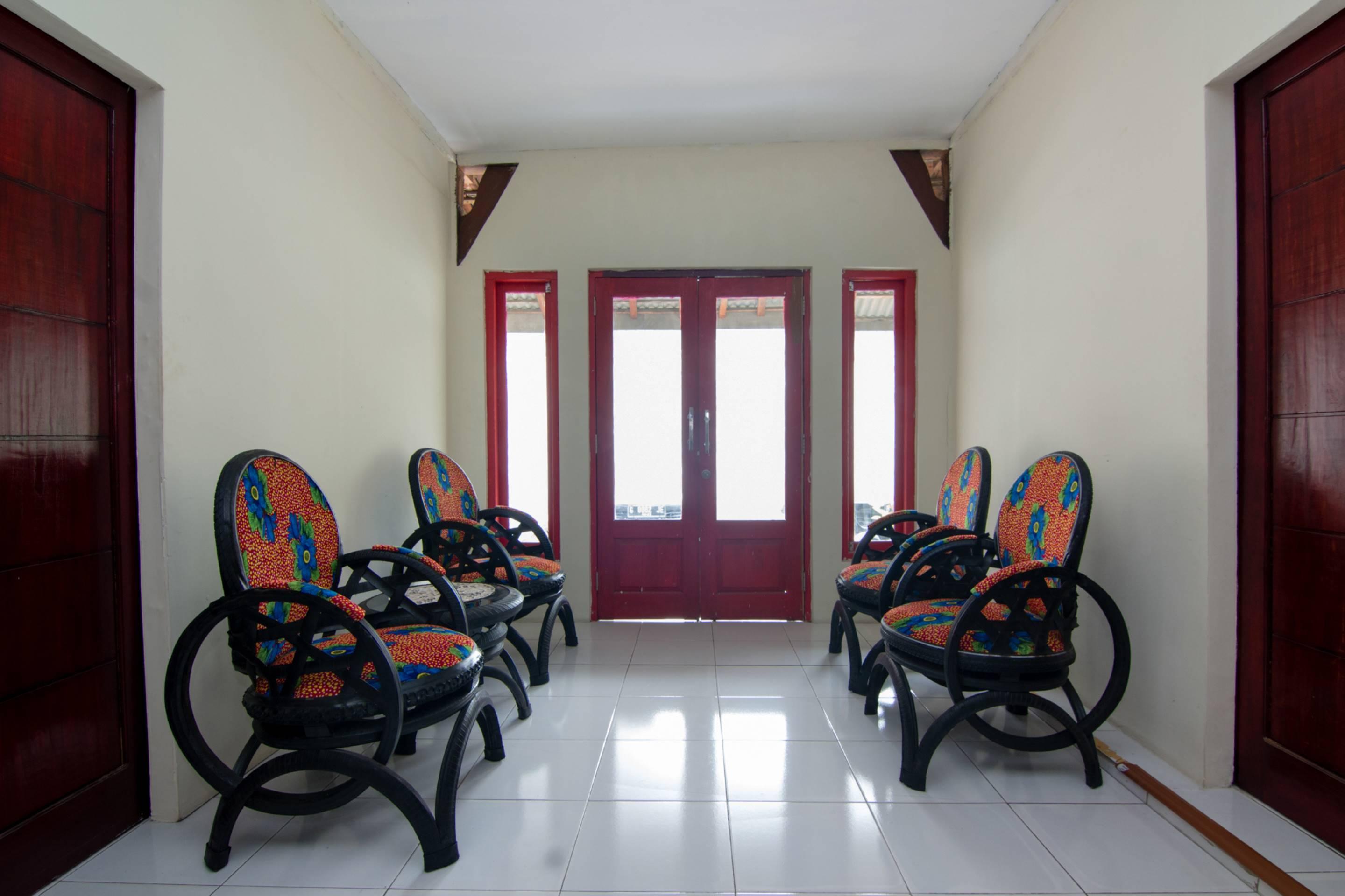 Griya Annisa Hotel Tegal  Eksteriør billede