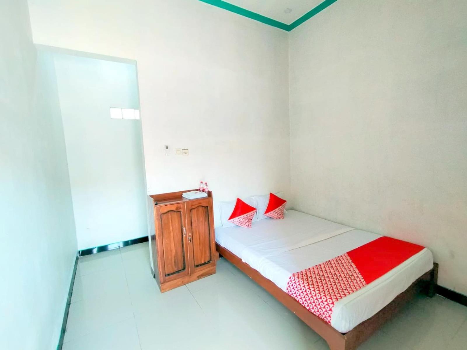 Griya Annisa Hotel Tegal  Eksteriør billede